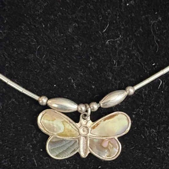 Vintage Mother of Pearl Silver Butterfly Pendant Necklace - Picture 1 of 7